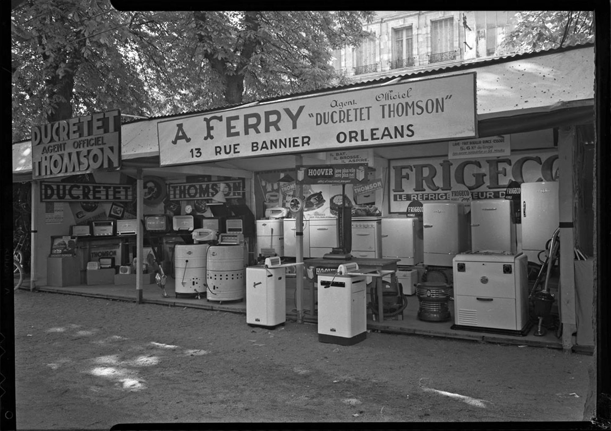Commerce d'électroménager, Orléans, 1945-1950