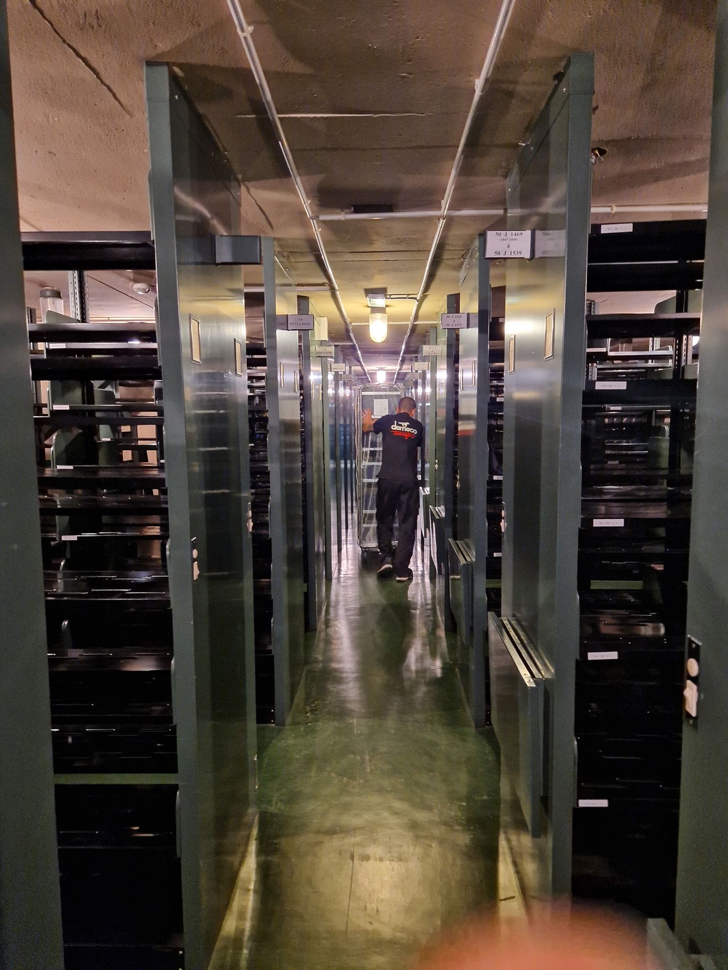 magasin du Site des Minimes en cours de déménagement