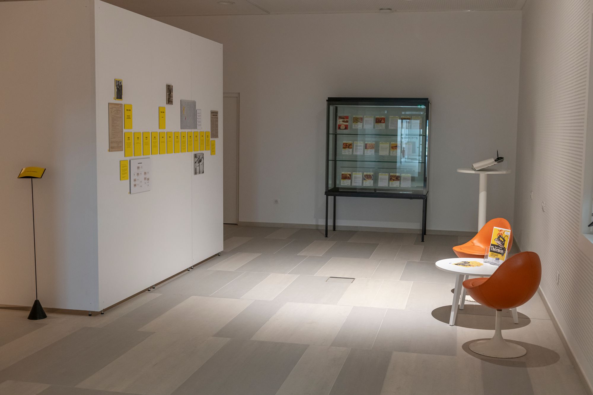 vues de l'exposition, © Franck Meunier pour les Archives départementales du Loiret